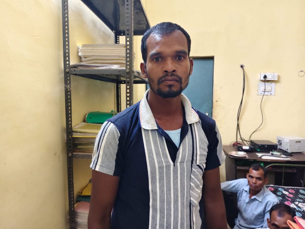 पति-पत्नी की हत्या कर श्मशान में दफनाए शव, एक सप्ताह बाद खुला डबल मर्डर का सनसनीखेज राज 1002079559