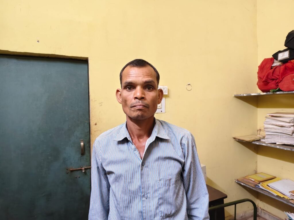पति-पत्नी की हत्या कर श्मशान में दफनाए शव, एक सप्ताह बाद खुला डबल मर्डर का सनसनीखेज राज 1002079565